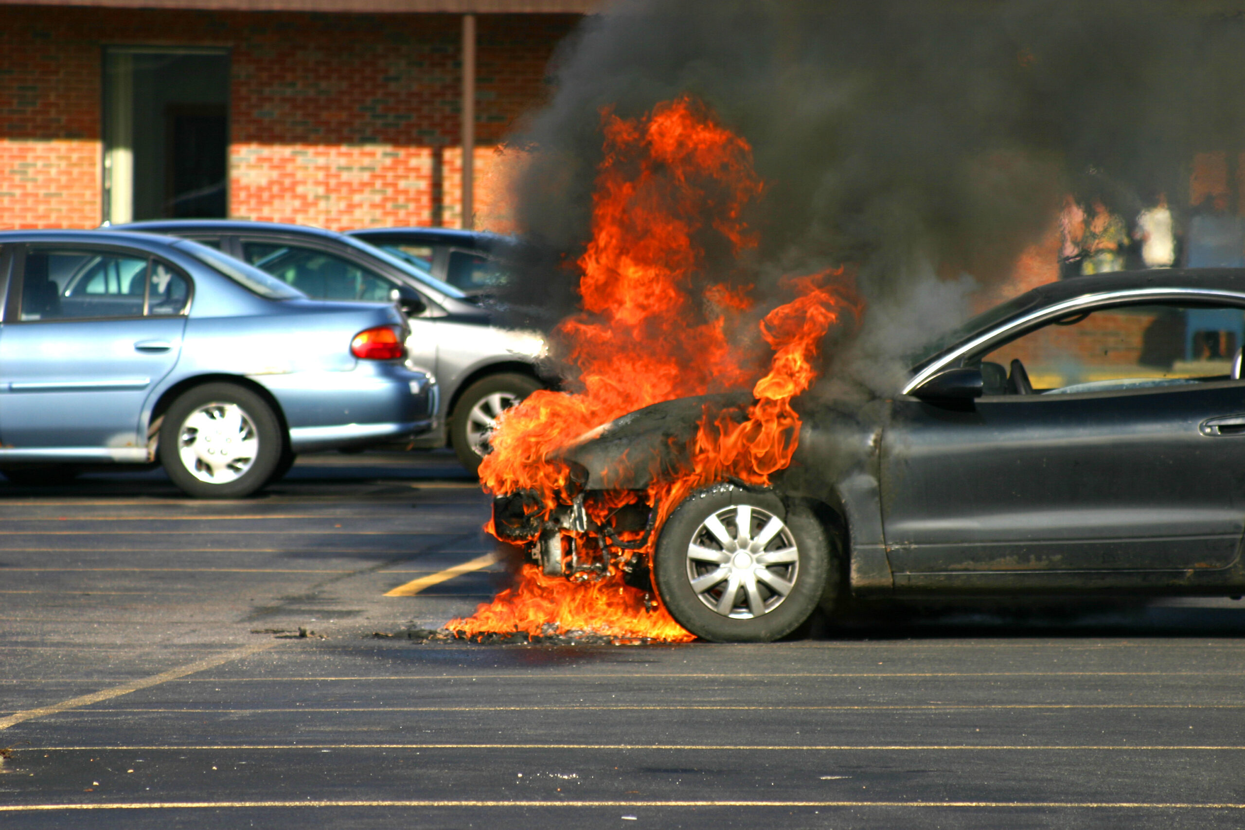 Closer,Look,At,A,Car,On,Fire.